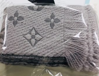 シミを取ることを優先しデザインを生かしてふっくらとお仕上げ
