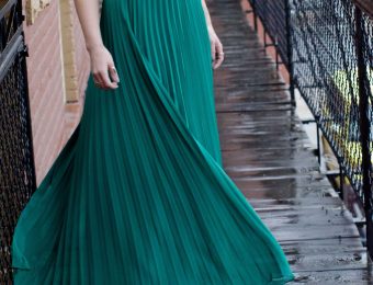 プリーツスカートの線はアイロンで復活させるのは難しい プリーツを長持ちさせるコツ